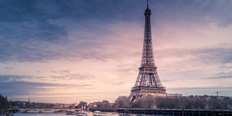 10 Sehenswürdigkeiten in Paris, die Sie auch virtuell besichtigen können